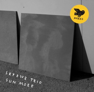 Sun Moee_CD Front